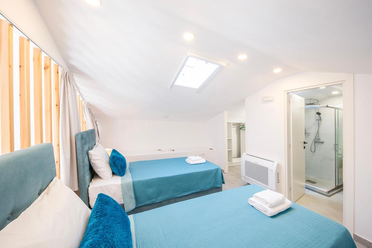 Villa Ami, Roda, Corfu: 10 Guests, Heated Pool, Private Mini Golf, Pool Table & More!! Екстер'єр фото