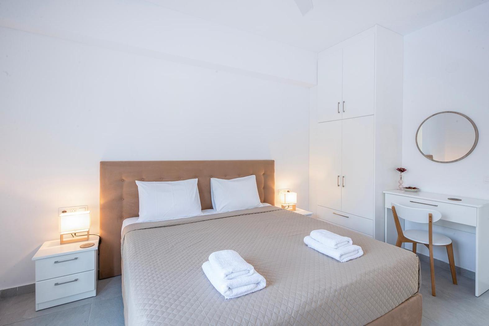 Villa Ami, Roda, Corfu: 10 Guests, Heated Pool, Private Mini Golf, Pool Table & More!! Екстер'єр фото